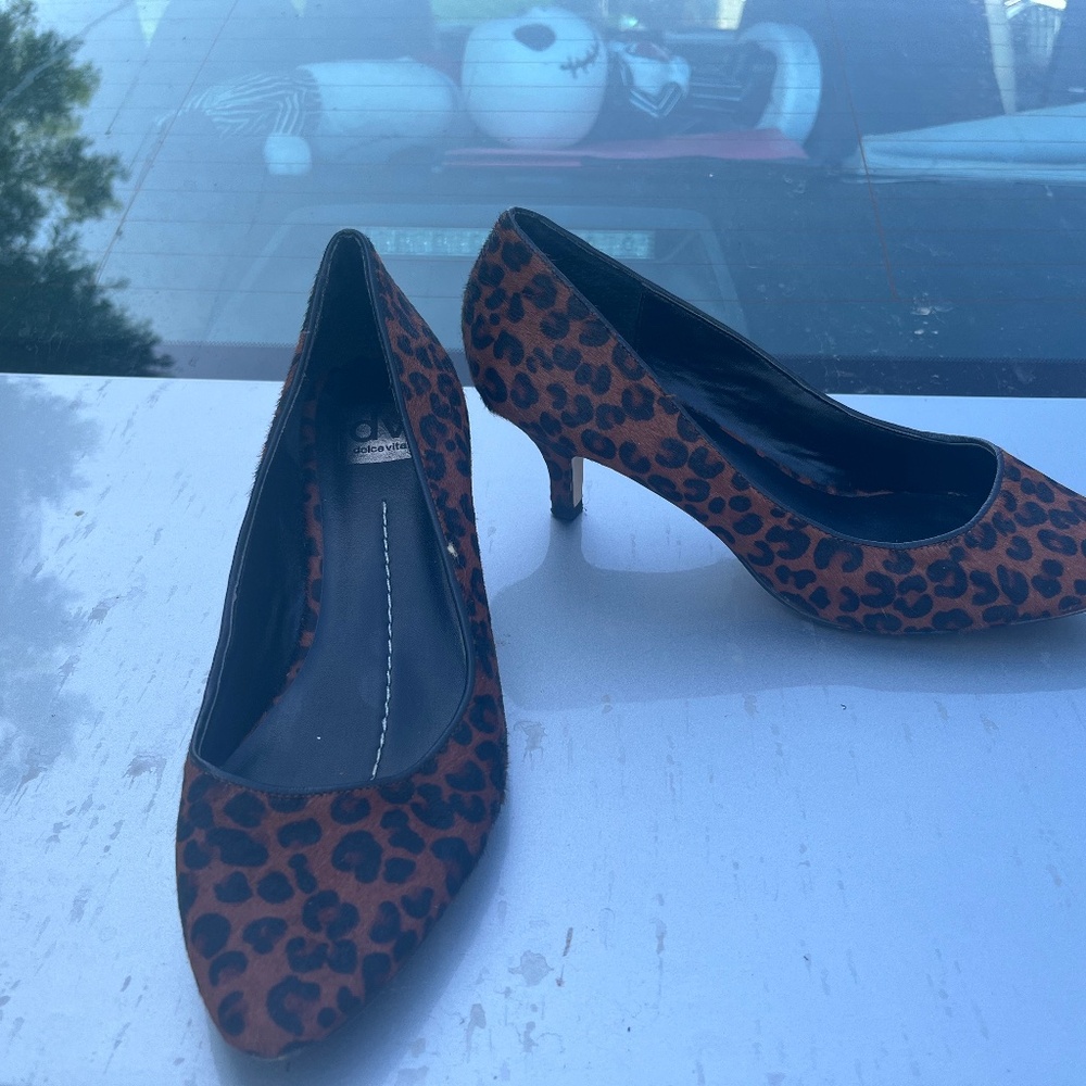 Dolce vita Cheetah print shoes